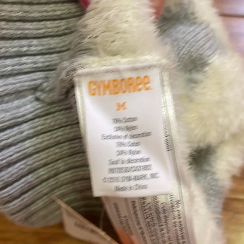 Girls winter hats NWT set of three